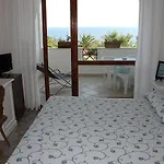 Il Vascello Hotel Marina Serra