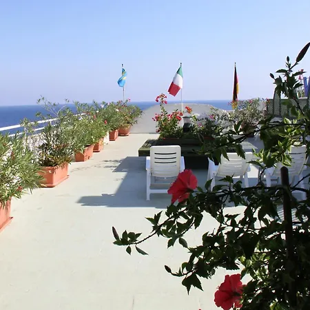 Il Vascello Hotel 3*