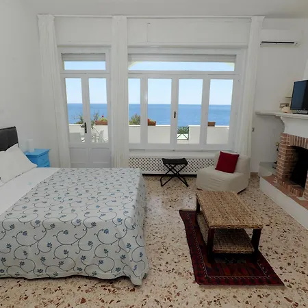 Hotel Il Vascello Marina Serra