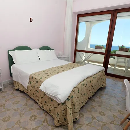 Il Vascello 3*