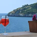 Il Vascello Marina Serra
