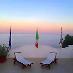 Il Vascello 3*