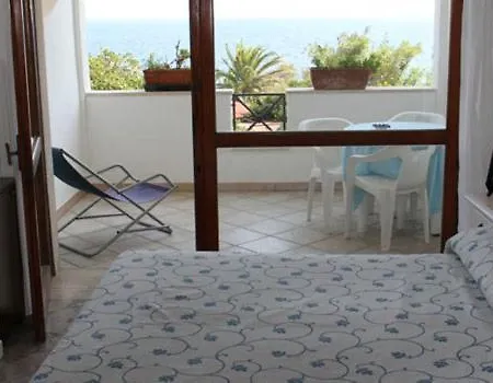 Hotel Il Vascello Marina Serra
