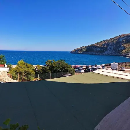 Il Vascello Marina Serra