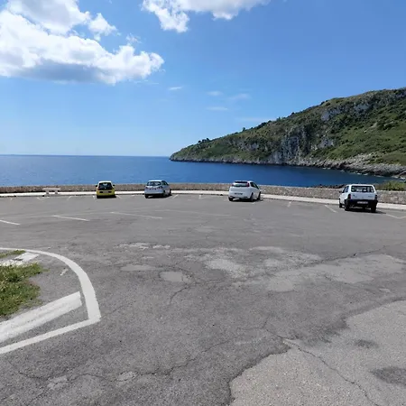 Il Vascello Marina Serra