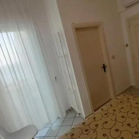 Szálloda Il Vascello 3*