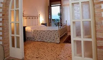 Il Vascello Szálloda 3*