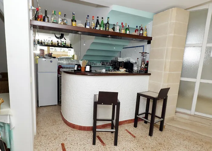 Il Vascello 3* Marina Serra