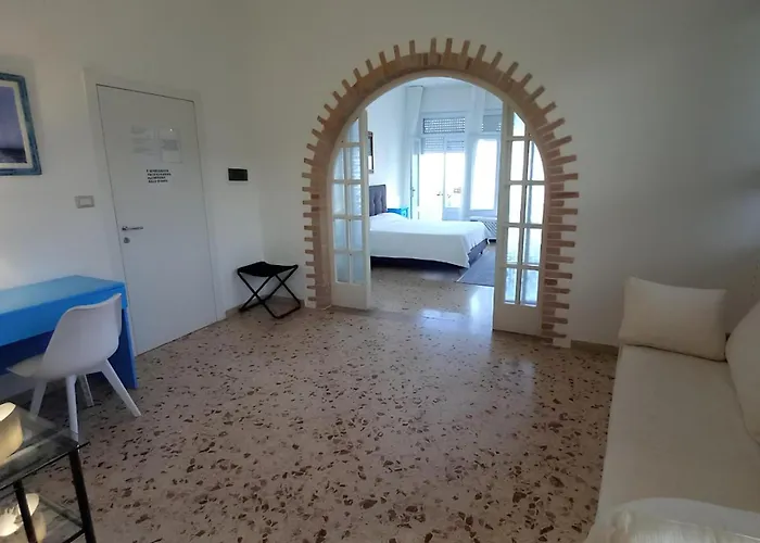 מלון Il Vascello 3*