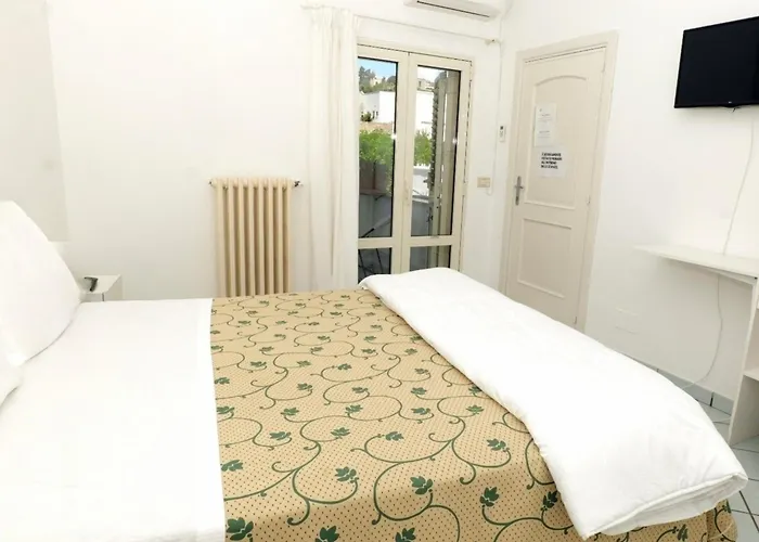 Il Vascello Szálloda