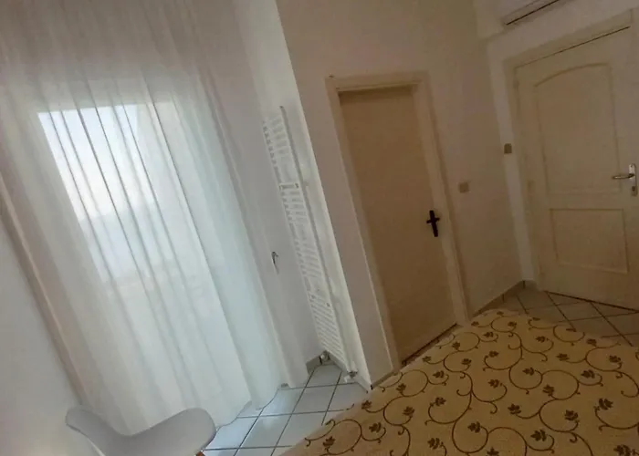 Szálloda Il Vascello 3*